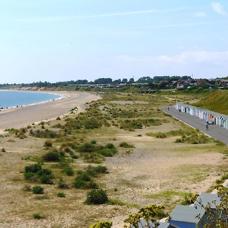 Beautiful 6 Berth Caravan By The Beach In Suffolk Ref 40076Nd Lowestoft Eksteriør bilde
