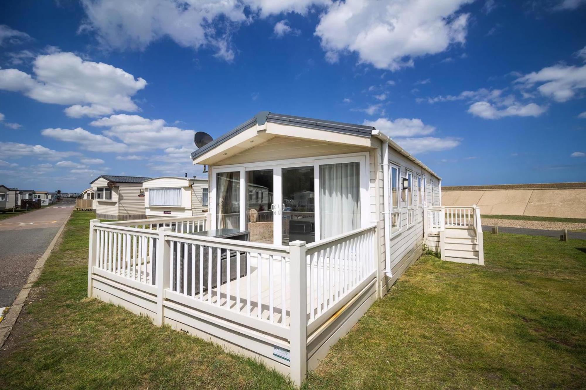 Beautiful 6 Berth Caravan By The Beach In Suffolk Ref 40076Nd Lowestoft Eksteriør bilde